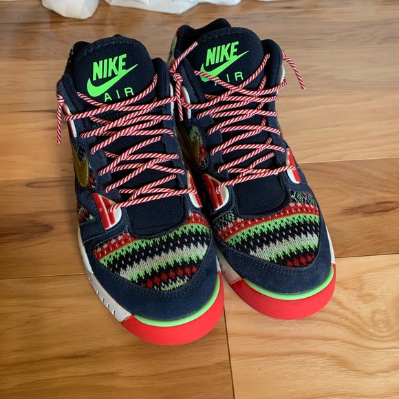 Nike Other - Nike Air tech challenge 3 QS Christmas size 10
